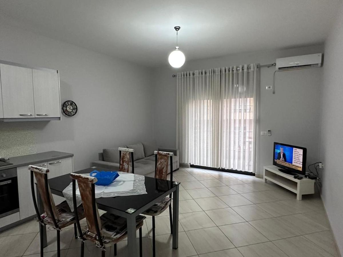 Payo Apartments Sarandë 外观 照片