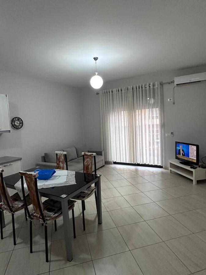 Payo Apartments Sarandë 外观 照片