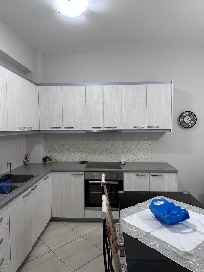 Payo Apartments Sarandë 外观 照片