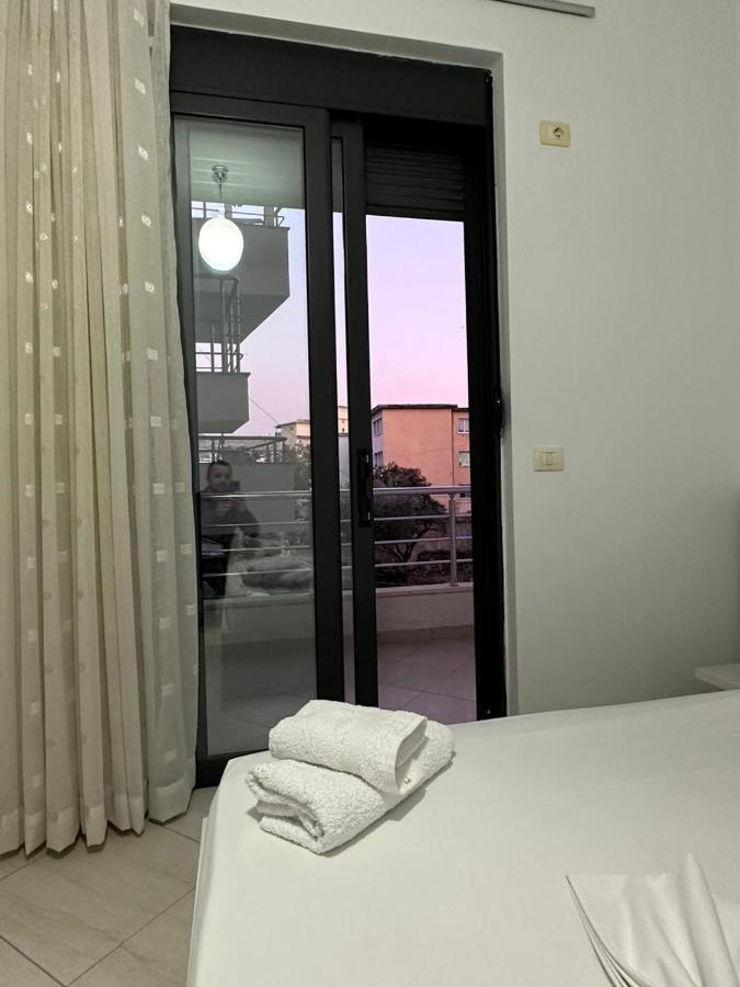 Payo Apartments Sarandë 外观 照片
